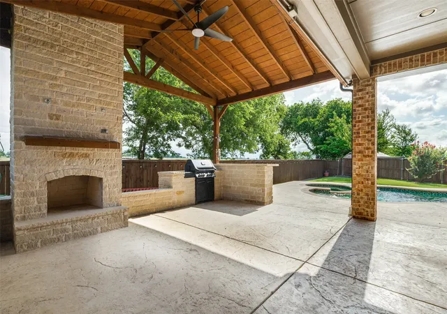 Photo 3 of Single family home for sale at 2723 Village Creek St, Prosper, TX 75078 | MLS# 21292439 | Listing updated on 2026-08-29