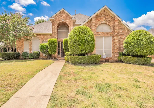 Photo 2 of Single family home for sale at 4108 Wellington Dr, Colleyville, TX 76034 | MLS# 21303014 | Listing updated on 2026-10-02