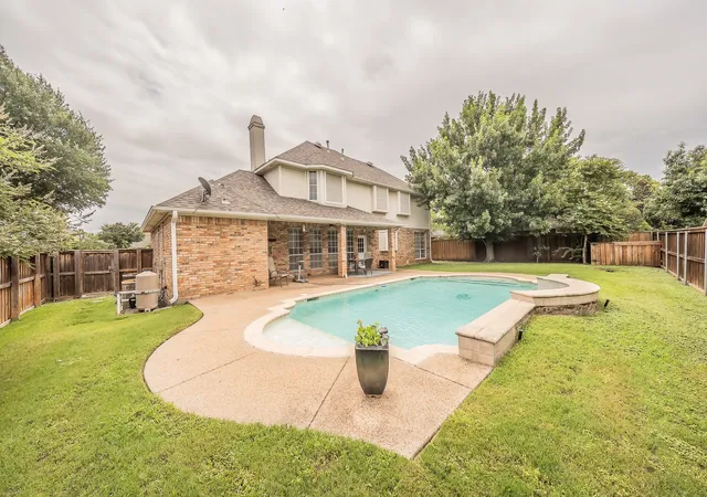 Homes for sale in Colleyville, TX | 4108 Wellington Dr, Colleyville, TX 76034 | MLS# 21303014