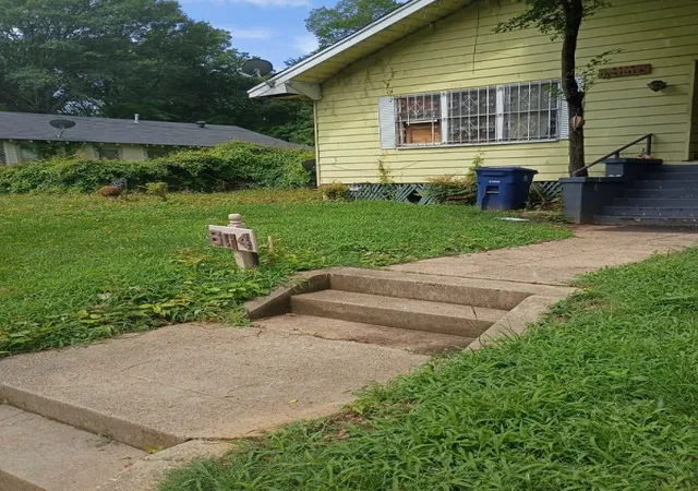 1st image of 6114 Fairfield Ave, Shreveport, LA 71106 | MLS# 21303298