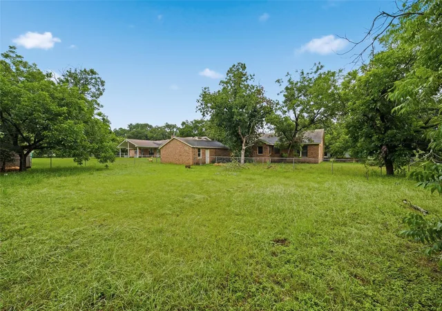 Homes for sale in Mc Gregor, TX | 903 S Harrison St, Mc Gregor, TX 76657 | MLS# 21303325