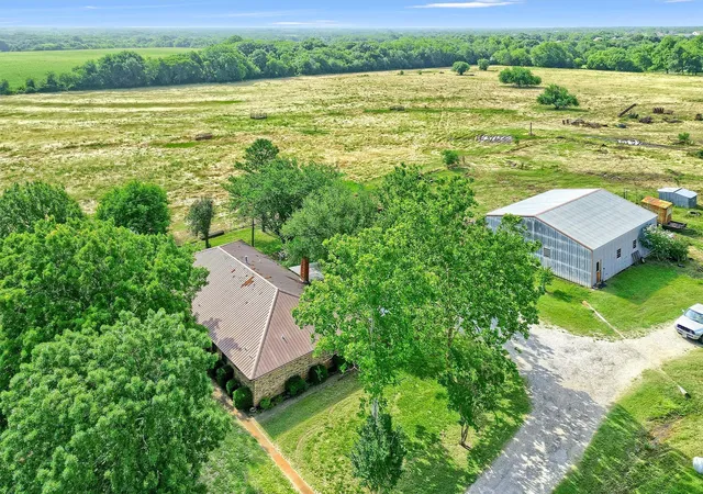 Photo 2 of Single family home for sale at 1730 Mackey Rd, Howe, TX 75459 | MLS# 21303455 | Listing updated on 2026-08-21