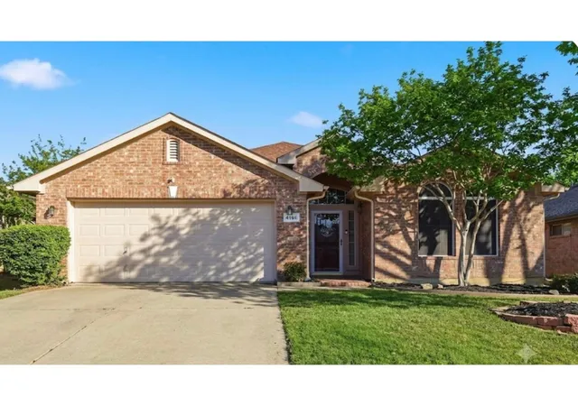 Single family home for sale at 4168 Slick Rock, Euless, TX 76040 | MLS# 21303484