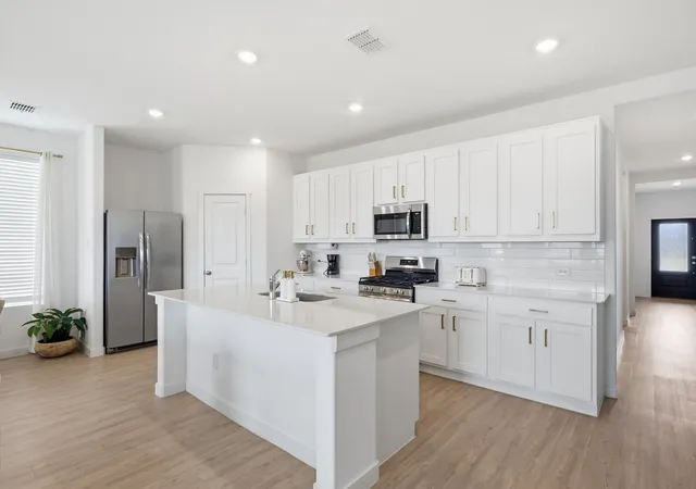 Photo 2 of Single family home for sale at 1236 Haggetts Pond Rd, Forney, TX 75126 | MLS# 21303244 | Listing updated on 2026-08-22