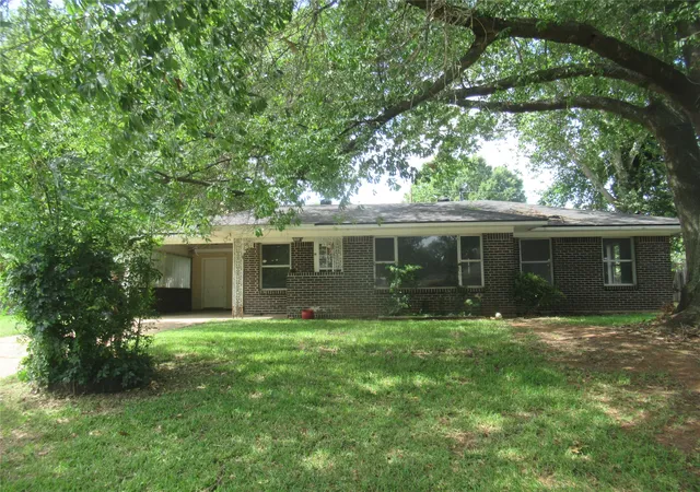 Photo 1 of Single family home for sale at 2513 Rosedale Pl, Bossier City, LA 71111 | MLS# 21303647 | Listing updated on 2026-08-27
