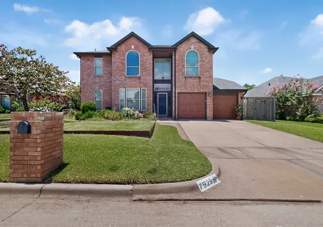 Photo 2 of Single family home for sale at 7929 Whispering Woods Ln, North Richland Hills, TX 76182 | MLS# 21303639 | Listing updated on 2026-08-24