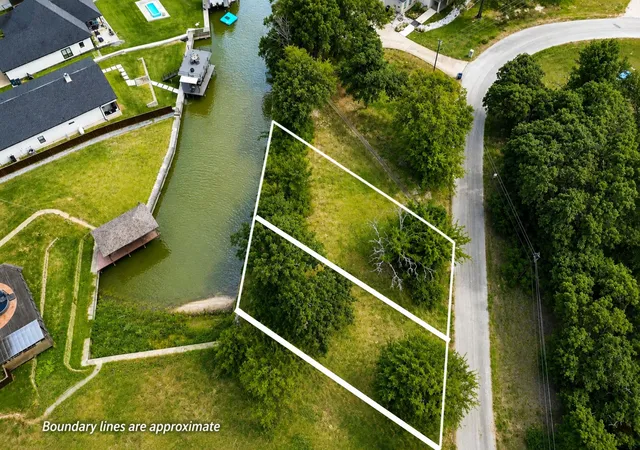 Photo 1 of Land for sale at Lot 202 & 203 Seaside Dr, Gun Barrel City, TX 75156 | MLS# 21303663 | Listing updated on 2026-07-14