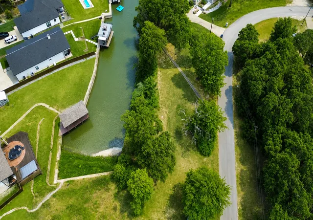 Photo 3 of Land for sale at Lot 202 & 203 Seaside Dr, Gun Barrel City, TX 75156 | MLS# 21303663 | Listing updated on 2026-07-14