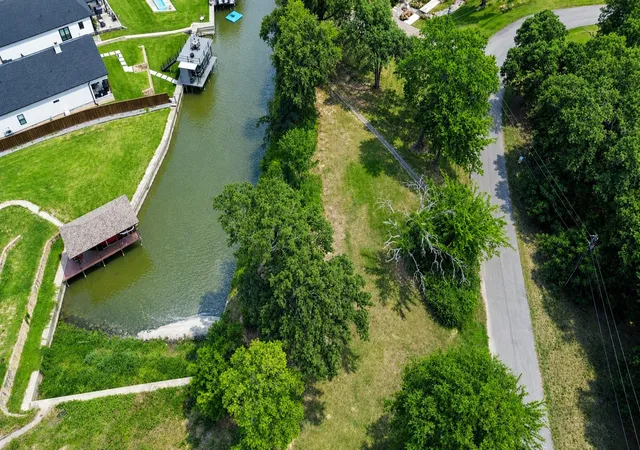 Photo 4 of Land for sale at Lot 202 & 203 Seaside Dr, Gun Barrel City, TX 75156 | MLS# 21303663 | Listing updated on 2026-07-14