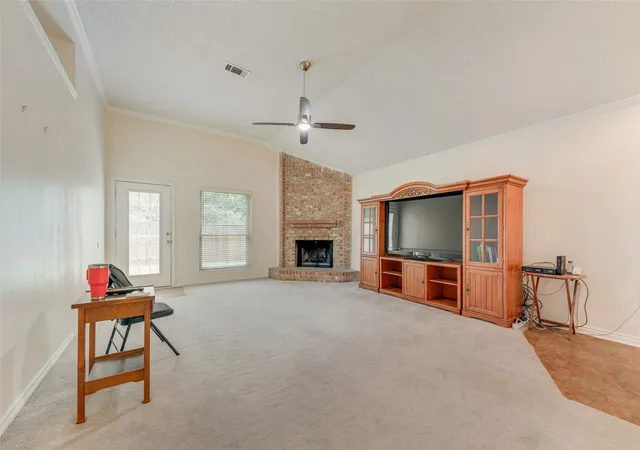 Photo 4 of Sale Pending at 302 Manana Dr, Grand Prairie, TX 75050 | MLS# 21302373 | Listing updated on 2026-08-30