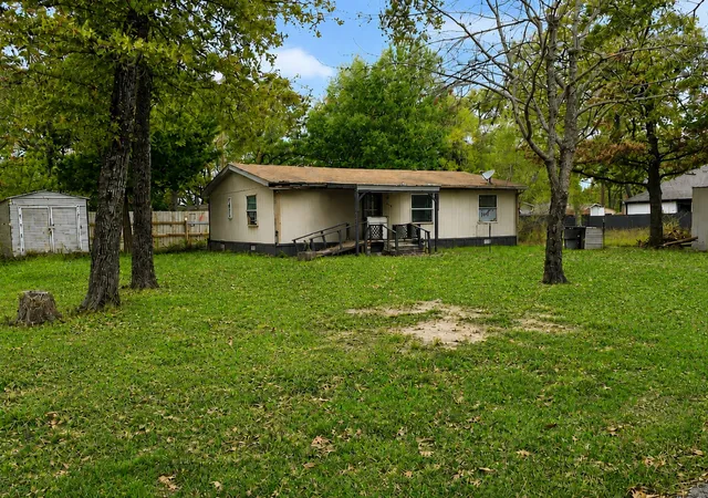 Photo 1 of Single family home for sale at 143 Chillacothe Trl, Mabank, TX 75156 | MLS# 21303688 | Listing updated on 2026-09-16