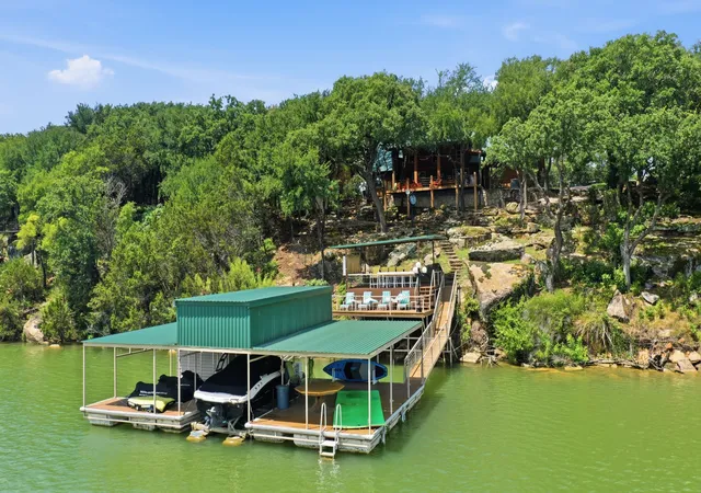 Homes for sale in Gordon, TX | 402 Lake Point Dr, Gordon, TX 76453 | MLS# 21303333