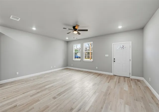 Photo 2 of Single family home for sale at 308 Lewis St, Cleburne, TX 76031 | MLS# 21303694 | Listing updated on 2026-08-25