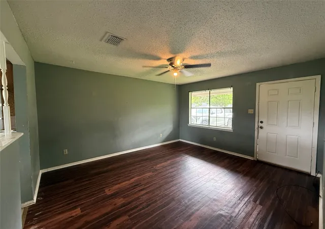 5th image of 4911 Dahlia Dr, Bossier City, LA 71111 | MLS# 21303756