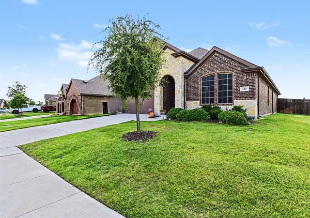 Homes for sale in Caddo Mills, TX | 127 Longhorn Pass, Caddo Mills, TX 75135 | MLS# 21301663