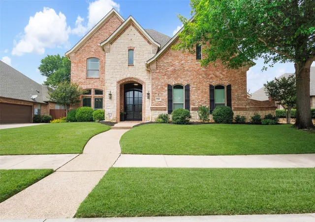 Photo 1 of Single family home for sale at 7909 Citadel Ct, North Richland Hills, TX 76182 | MLS# 21280352 | Listing updated on 2026-08-28