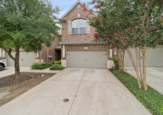 Photo 2 of Townhouse for sale at 388 Jacob Ln, Fairview, TX 75069 | MLS# 21295964 | Listing updated on 2026-08-22