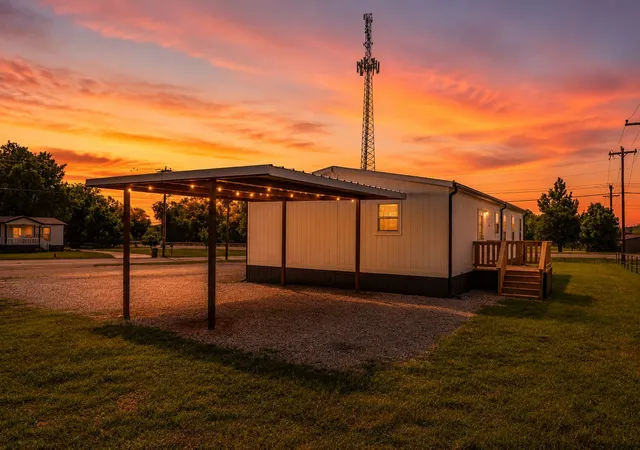Photo 3 of Sale Pending at 105 Beaver Creek Dr, Azle, TX 76020 | MLS# 21287026 | Listing updated on 2026-08-22
