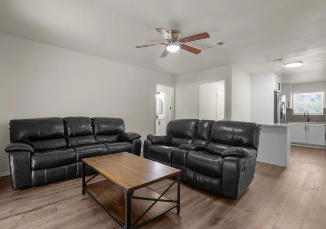 Photo 3 of Single family home for sale at 1820 Emery St, Denton, TX 76201 | MLS# 21301512 | Listing updated on 2026-07-28