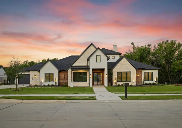 Homes for sale in Keller, TX | 1405 Chelsea Rae, Keller, TX 76262 | MLS# 21299449
