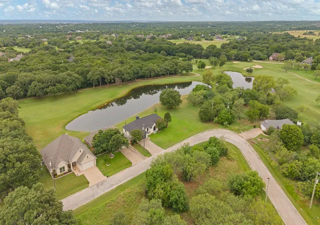 Homes for sale in Whitney, TX | 24068 Stonewood Dr, Whitney, TX 76692 | MLS# 21304043