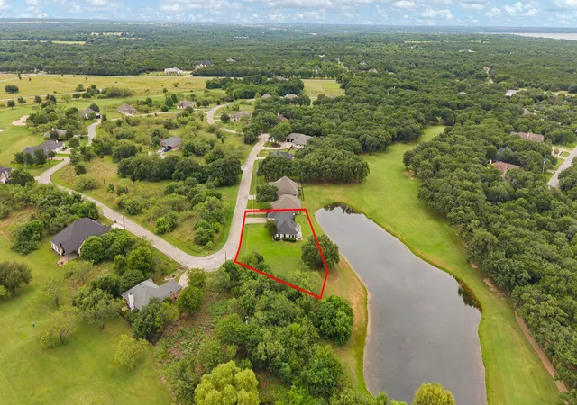 Homes for sale in Whitney, TX | 24068 Stonewood Dr, Whitney, TX 76692 | MLS# 21304043