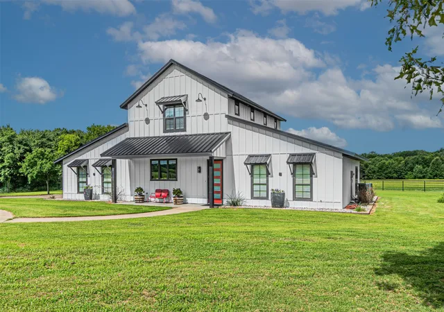 Photo 1 of Sale Pending at 4671 Fm 1504, Wills Point, TX 75169 | MLS# 21303678 | Listing updated on 2026-08-22
