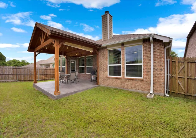 Photo 1 of Single family home for sale at 1811 Stephen Dr, Wylie, TX 75098 | MLS# 21301679 | Listing updated on 2026-08-22