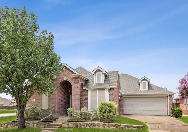 1st image of 597 Southridge Wy, Irving, TX 75063 | MLS# 21302031
