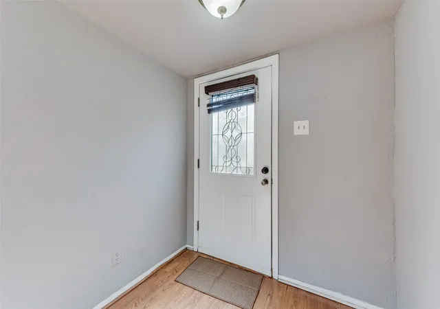 Photo 2 of Condo for sale at 1809 E Grauwyler Rd #130, Irving, TX 75061 | MLS# 21304195 | Listing updated on 2026-08-22