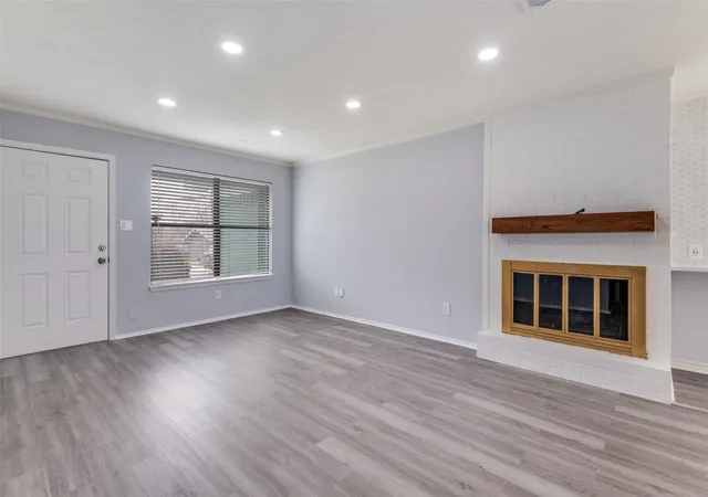 Photo 4 of Single family home for sale at 505 Storrs St, Rockwall, TX 75087 | MLS# 21302701 | Listing updated on 2026-08-27