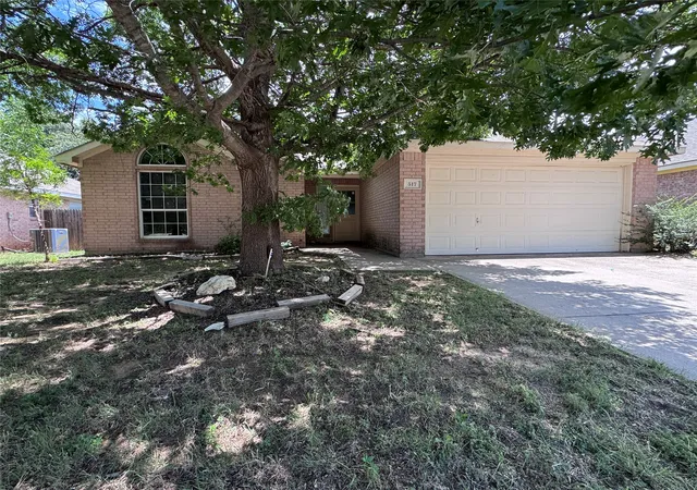 Homes for sale in Crowley, TX | 517 Birch St, Crowley, TX 76036 | MLS# 21304253