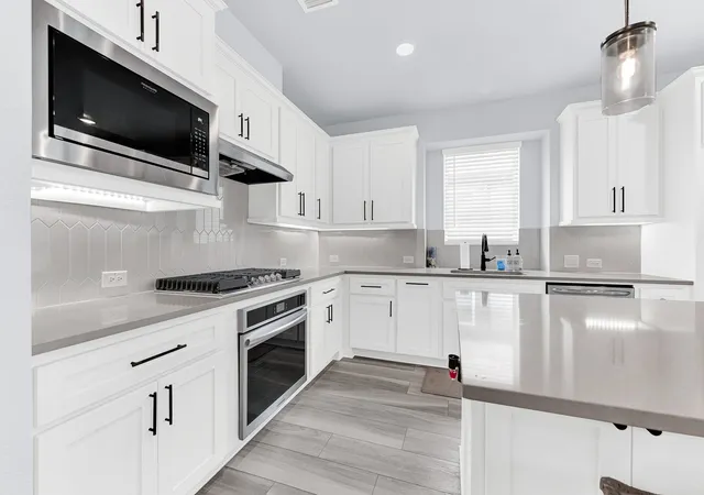 Photo 4 of Single family home for sale at 2013 Fall Creek Cvs, Mesquite, TX 75181 | MLS# 21300703 | Listing updated on 2026-08-25