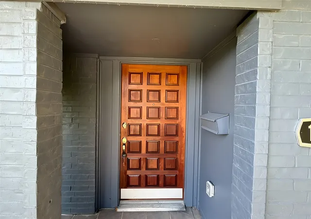 Photo 4 of Sale Pending at 1721 Melrose St, Garland, TX 75042 | MLS# 21304366 | Listing updated on 2026-08-22