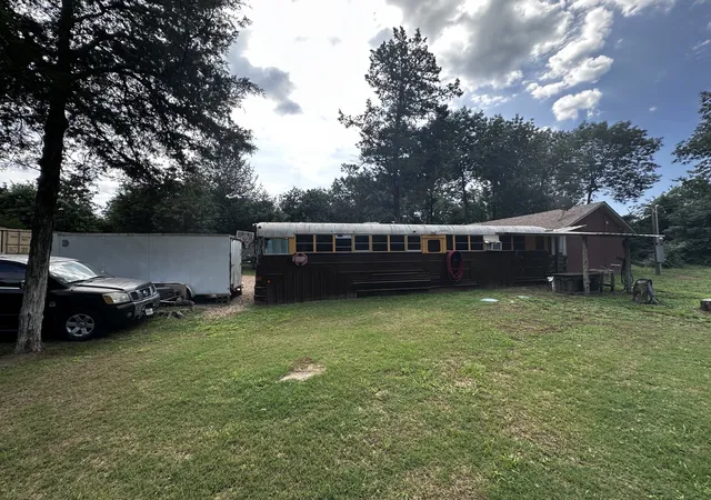 Homes for sale in Tool, TX | 9428 Rolling Acres Rd, Tool, TX 75143 | MLS# 21297809