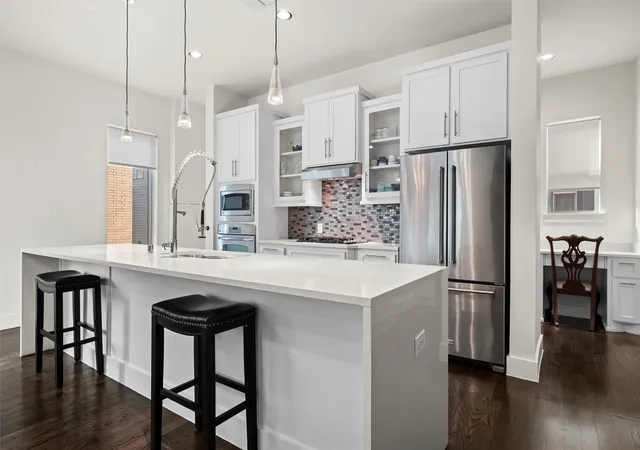 Photo 3 of Townhouse for sale at 3102 Pavonia Dr, Dallas, TX 75204 | MLS# 21295223 | Listing updated on 2026-08-19