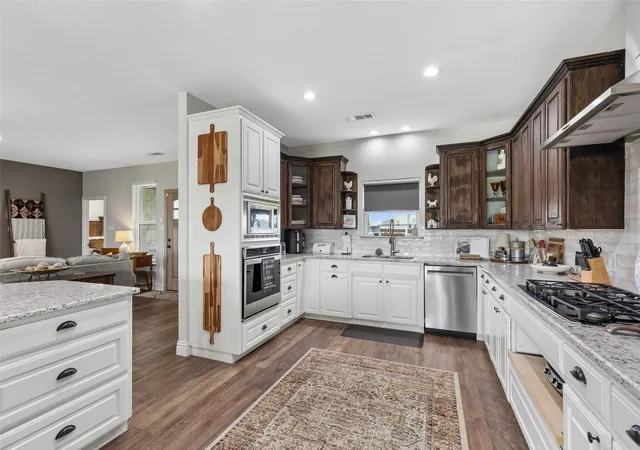 Photo 1 of Single family home for sale at 8677 Fm 1553, Leonard, TX 75452 | MLS# 21288415 | Listing updated on 2026-08-27