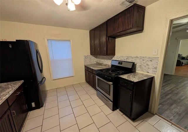 Homes for sale in San Angelo, TX | 3223 Travis St, San Angelo, TX 76903 | MLS# 21304517