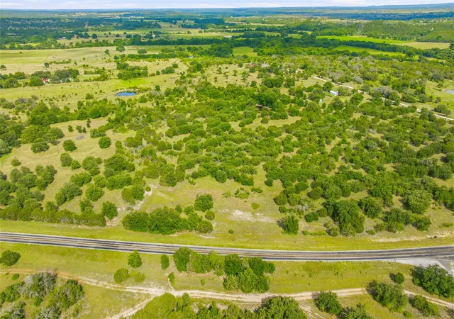 2nd image of 9671 Paluxy Hwy, Bluff Dale, TX 76433 | MLS# 21302209