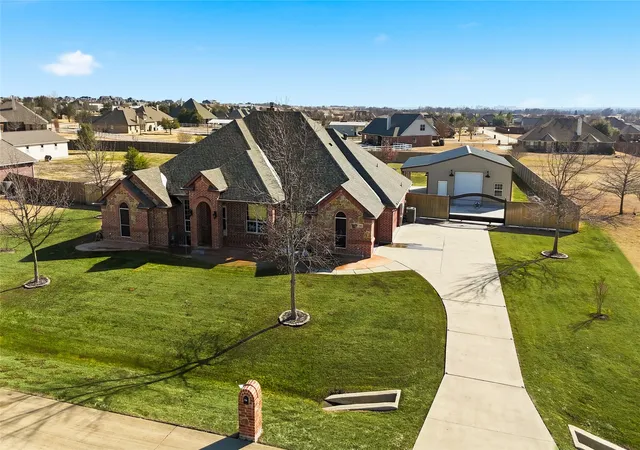 Homes for sale in Northlake, TX | 7915 Stone Ridge Dr, Northlake, TX 76247 | MLS# 21304428