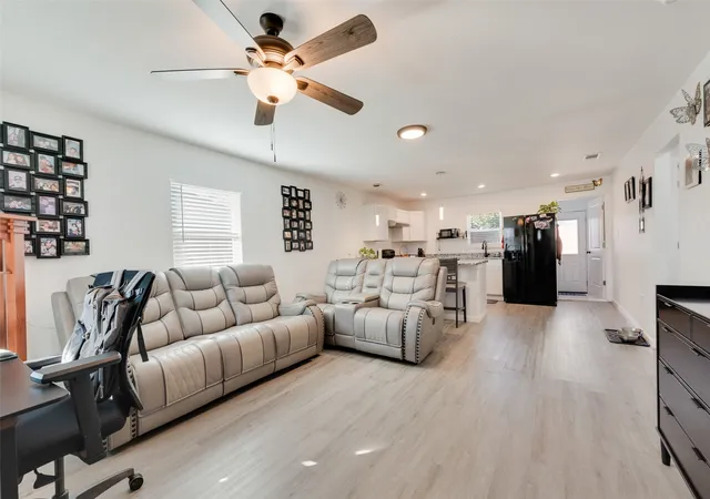 5th image of 5508 Diaz Ave, Fort Worth, TX 76107 | MLS# 21303649