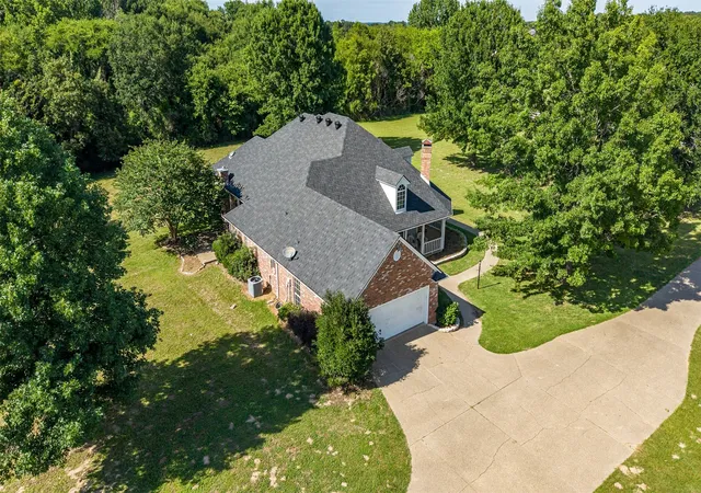 Homes for sale in Flint, TX | 20388 County Road 150, Flint, TX 75762 | MLS# 21304619