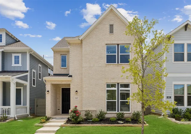 Photo 1 of Single family home for sale at 1047 Harmony Trl, Argyle, TX 76226 | MLS# 21299097 | Listing updated on 2026-08-22