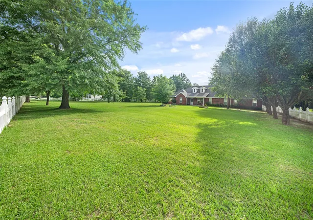 1st image of 14226 C R 434, Lindale, TX 75771 | MLS# 21304288