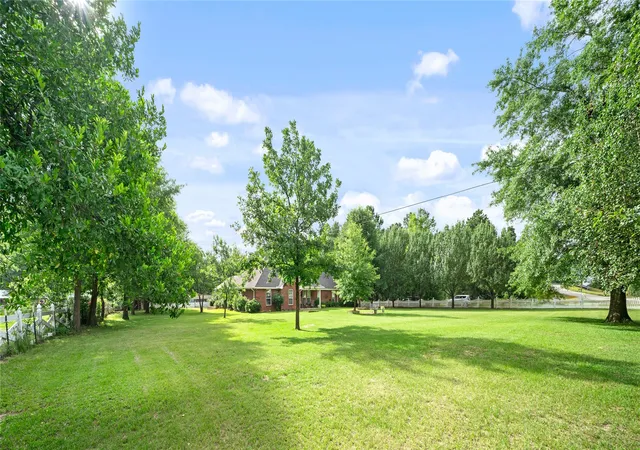 Photo 2 of Single family home for sale at 14226 C R 434, Lindale, TX 75771 | MLS# 21304288 | Listing updated on 2026-10-05