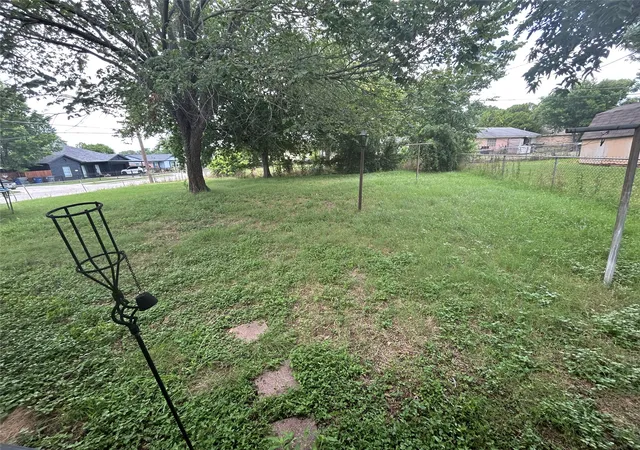 Photo 3 of Single family home for sale at 6759 La Grange Dr, Dallas, TX 75241 | MLS# 21304851 | Listing updated on 2026-07-21