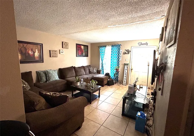Photo 3 of Single family home for sale at 6759 La Grange Dr, Dallas, TX 75241 | MLS# 21304851 | Listing updated on 2026-07-21