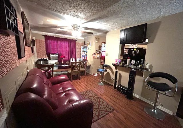 Photo 4 of Single family home for sale at 6759 La Grange Dr, Dallas, TX 75241 | MLS# 21304851 | Listing updated on 2026-07-21