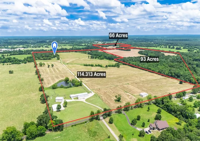 Photo 1 of Land for sale at 609 County Road 2421, Como, TX 75431 | MLS# 21304609 | Listing updated on 2026-08-22