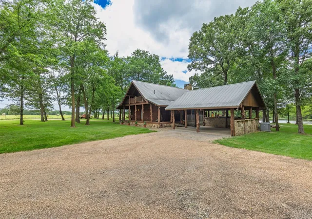 Photo 2 of Land for sale at 609 County Road 2421, Como, TX 75431 | MLS# 21304609 | Listing updated on 2026-08-22